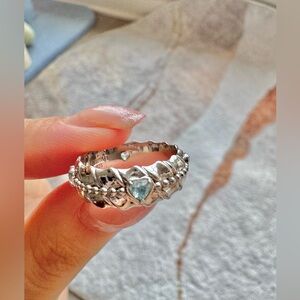 925 Silver White Gold-plated Ring with Heart Shaped Cubic Zirconia. US 6.5-7